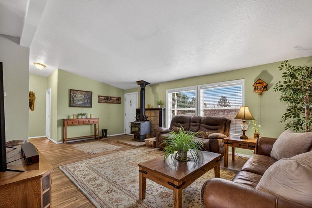 5404 SW Badger Road, Terrebonne, OR 97760