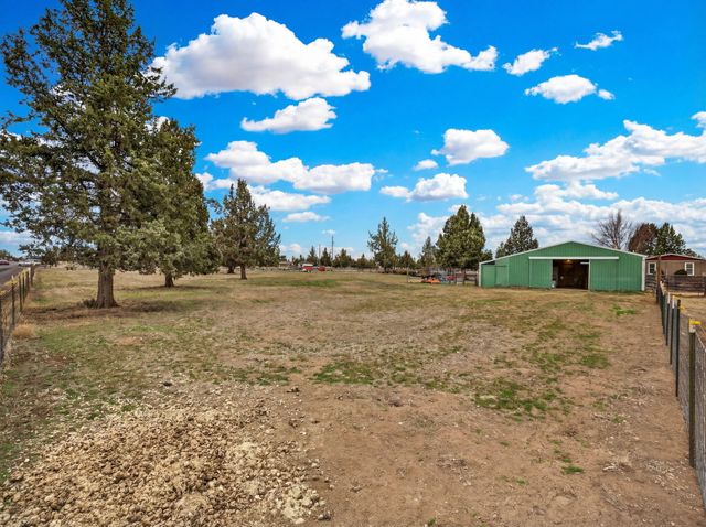 5404 SW Badger Road, Terrebonne, OR 97760