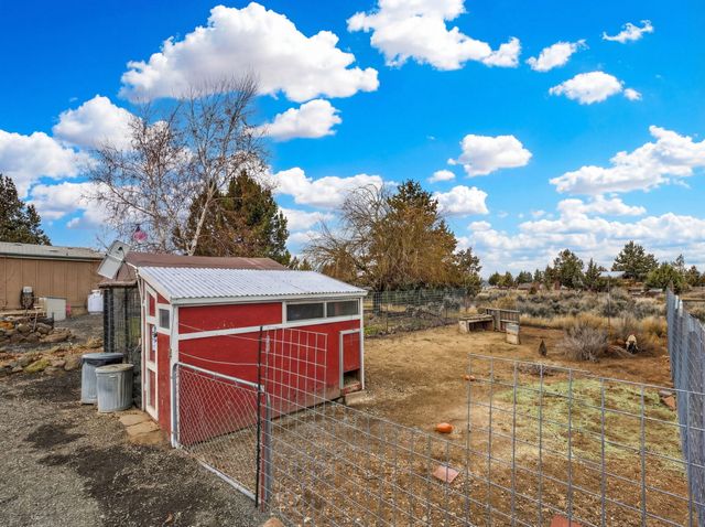 5404 SW Badger Road, Terrebonne, OR 97760