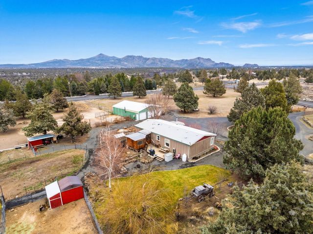 5404 SW Badger Road, Terrebonne, OR 97760