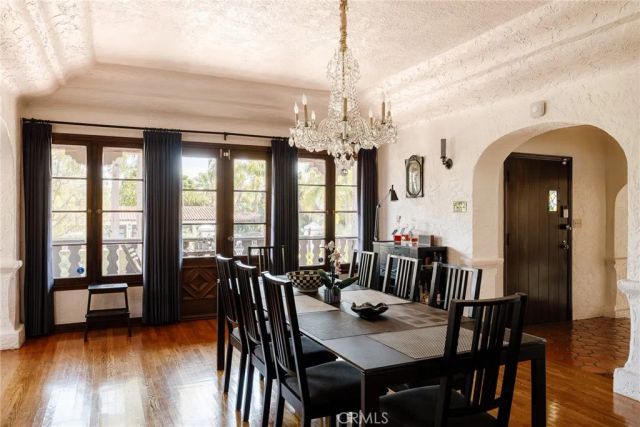 7 37th Place, Long Beach, CA 90803