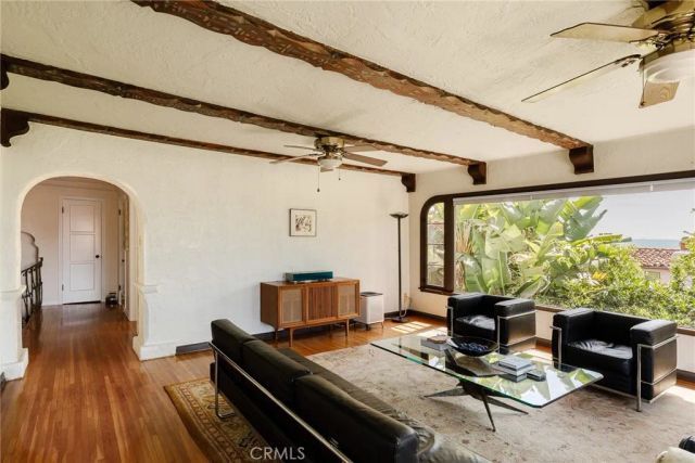 7 37th Place, Long Beach, CA 90803