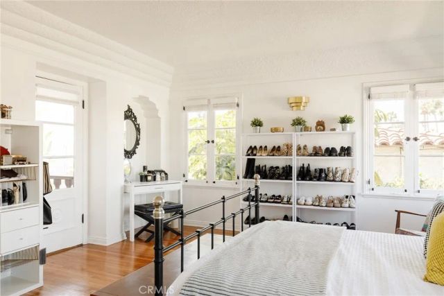 7 37th Place, Long Beach, CA 90803