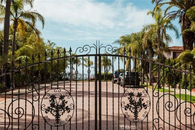 7 37th Place, Long Beach, CA 90803