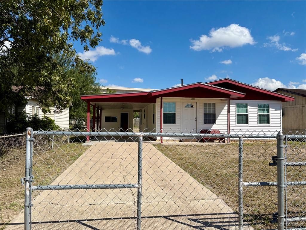 204 W Eller Avenue, Pharr, TX 78577