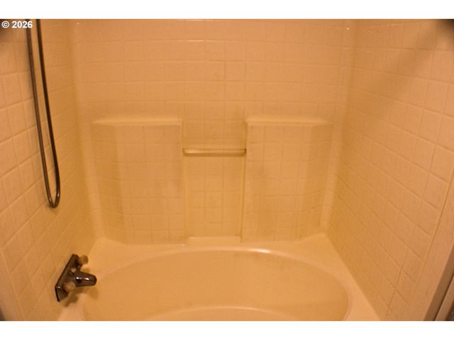 130 Nw STEPHANIE Ct, Winston, OR 97496