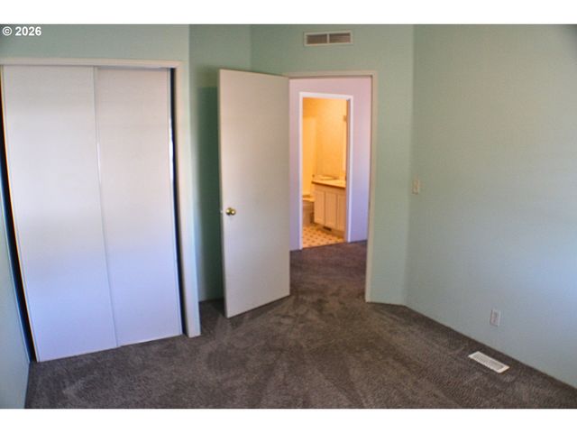 130 Nw STEPHANIE Ct, Winston, OR 97496