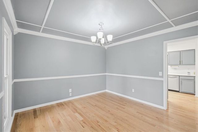 720 Creek Trail NW, Kennesaw, GA 30144