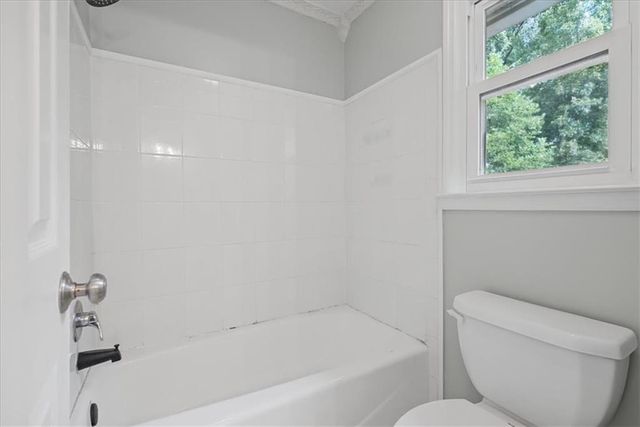 720 Creek Trail NW, Kennesaw, GA 30144