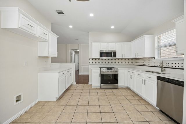 2101 Turtle Cove Drive, Mansfield, TX 76063
