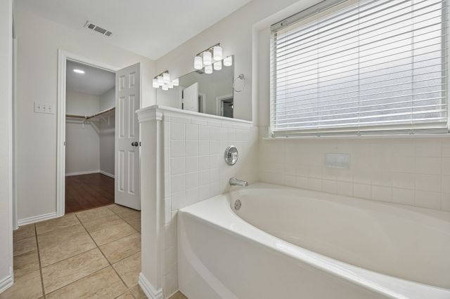 2101 Turtle Cove Drive, Mansfield, TX 76063