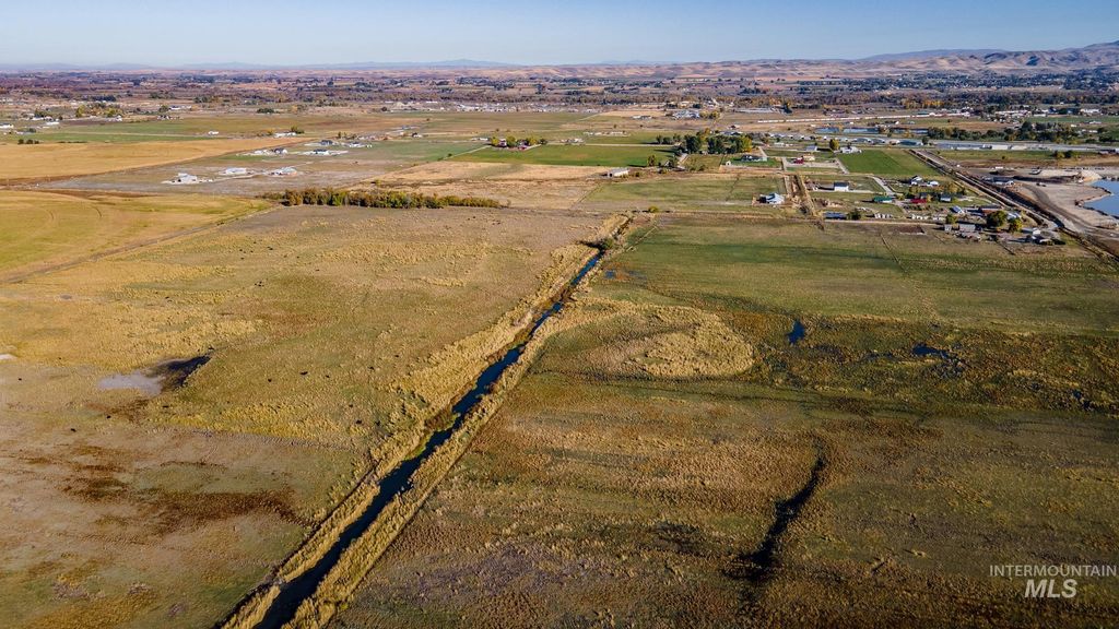 2223 W Sales Yard, Emmett, ID 83617 photo 12