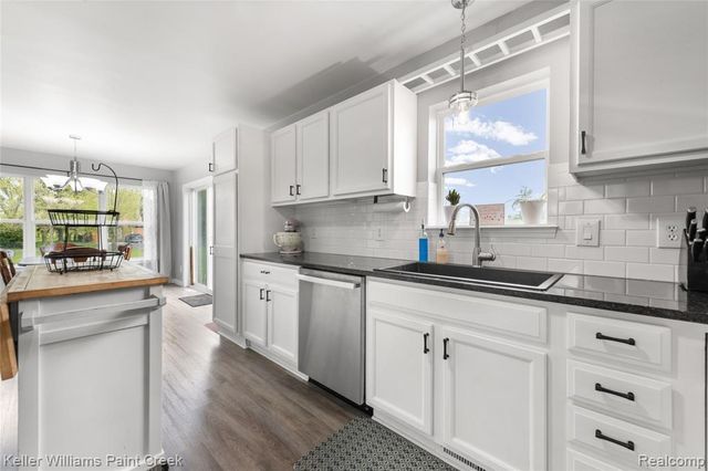 3953 Meldrum Road, Casco, MI 48064