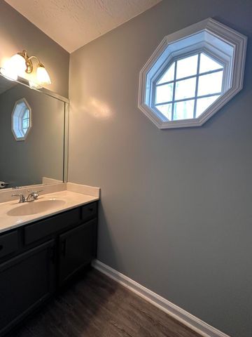 508 Newbury Way, Lexington, KY 40514