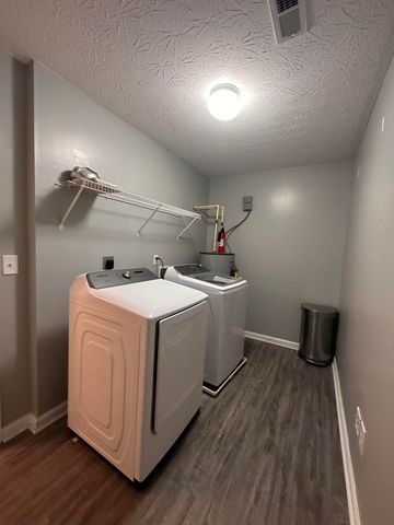 508 Newbury Way, Lexington, KY 40514