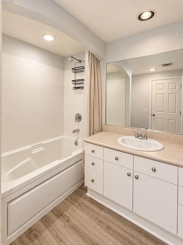 322 E CENTRAL BOULEVARD 1109, Orlando, FL 32801