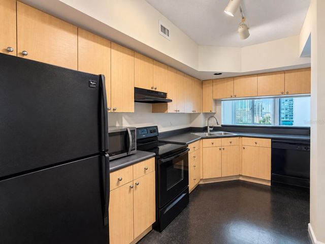 322 E CENTRAL BOULEVARD 1109, Orlando, FL 32801