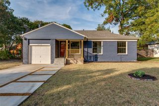 2115 Dunloe Avenue, Dallas, TX 75228