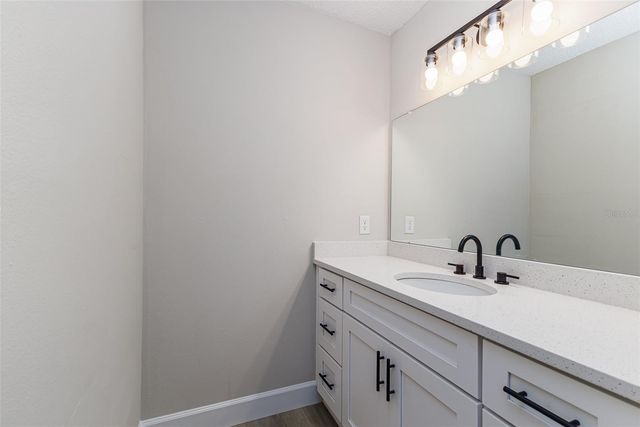 265 LAKE THOMAS DRIVE, Winter Haven, FL 33880