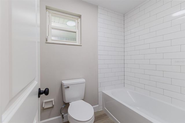 265 LAKE THOMAS DRIVE, Winter Haven, FL 33880