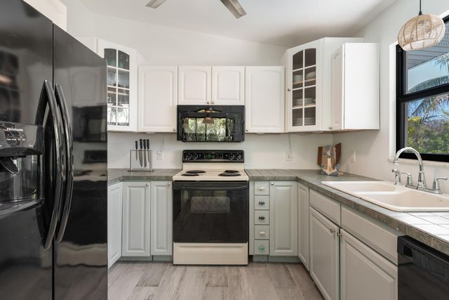 81 Jean La Fitte Drive, Key Largo, FL 33037