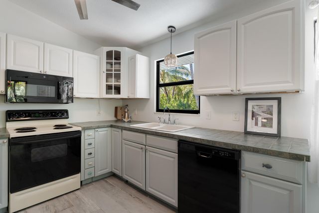 81 Jean La Fitte Drive, Key Largo, FL 33037