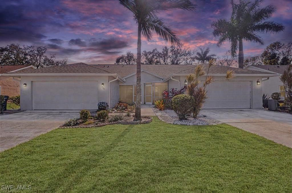526 Saint Andrews BLVD 18, Naples, FL 34113