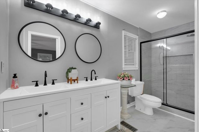 127 White Oak Drive, Easley, SC 29642