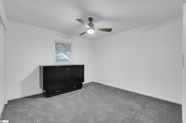 127 White Oak Drive, Easley, SC 29642