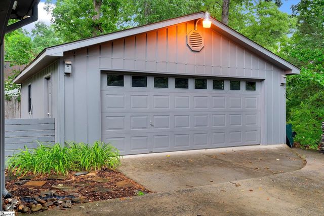 127 White Oak Drive, Easley, SC 29642