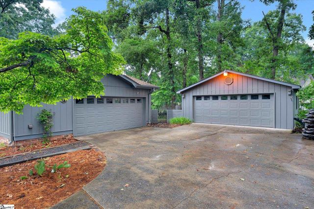 127 White Oak Drive, Easley, SC 29642