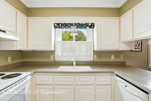 4906 Audubon Drive, Saginaw, MI 48638