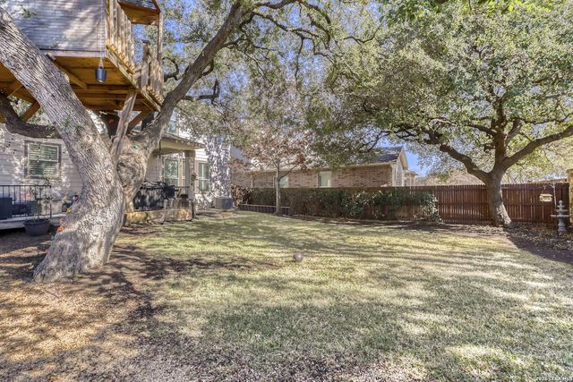 11316 Red Oak Turn, Helotes, TX 78023