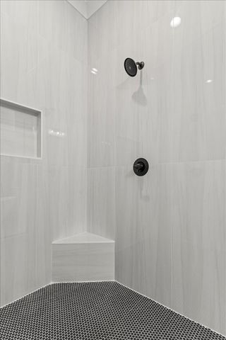 10549 E E Brainerd Road, Apison, TN 37302