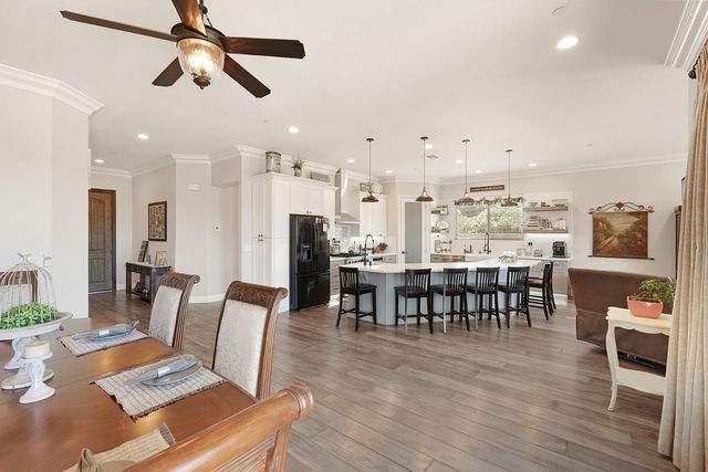 2125 Snyder Ln, Stockton, CA 95215
