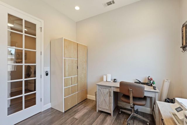 2125 Snyder Ln, Stockton, CA 95215