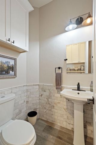 2125 Snyder Ln, Stockton, CA 95215