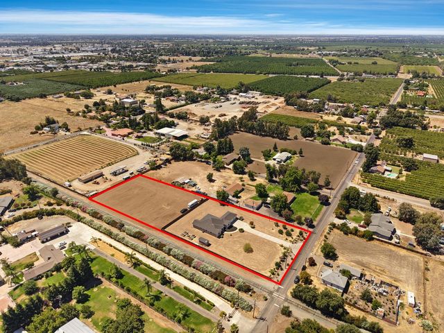 2125 Snyder Ln, Stockton, CA 95215