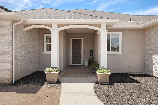 2125 Snyder Ln, Stockton, CA 95215