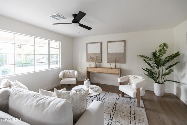 2226 W CATALINA Drive, Phoenix, AZ 85015