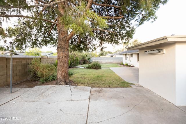 2226 W CATALINA Drive, Phoenix, AZ 85015