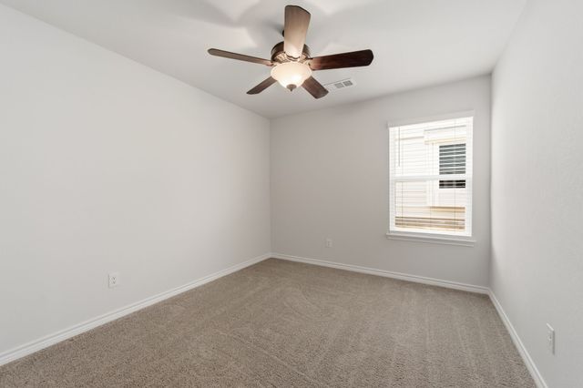 928 Propeller Parkway, Fort Worth, TX 76131