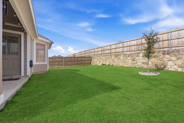 928 Propeller Parkway, Fort Worth, TX 76131