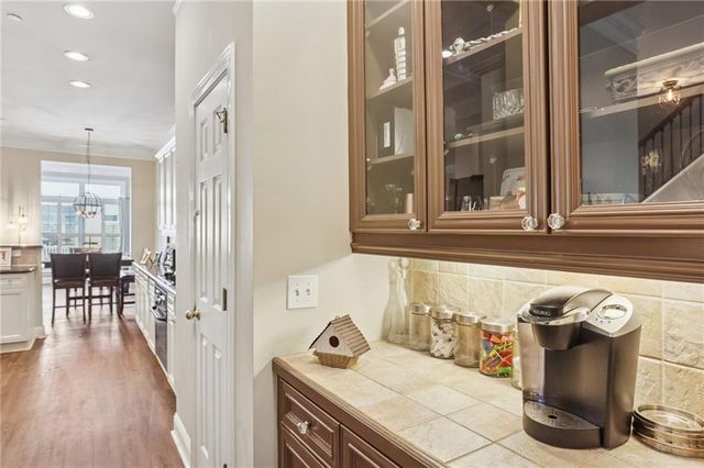 250 Mclaren Gates Drive, Marietta, GA 30060