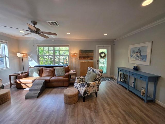 1519 14th Avenue N, Lake Worth Beach, FL 33460