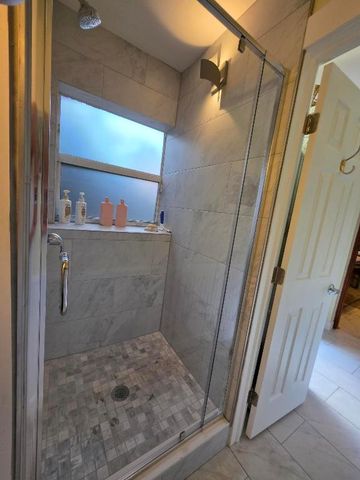 1519 14th Avenue N, Lake Worth Beach, FL 33460