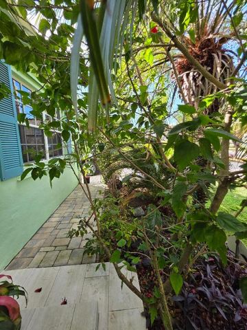 1519 14th Avenue N, Lake Worth Beach, FL 33460