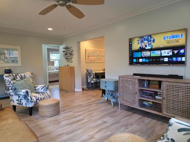 1519 14th Avenue N, Lake Worth Beach, FL 33460