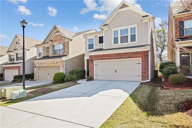 5090 BREEZEWOOD Circle, Alpharetta, GA 30004