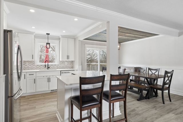 24254 S Burr Road, Channahon, IL 60410